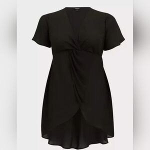 NWT Torrid Size 00 Georgette Front Knot Hi-Low Top